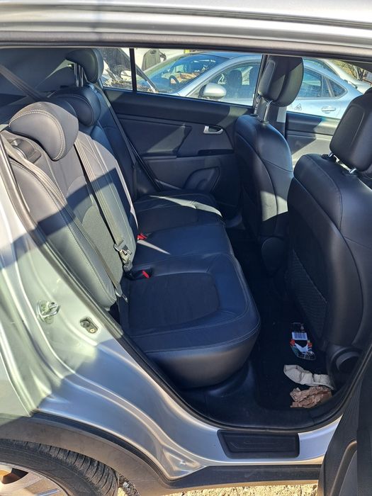 Киа Спортидж 2.0CRDI