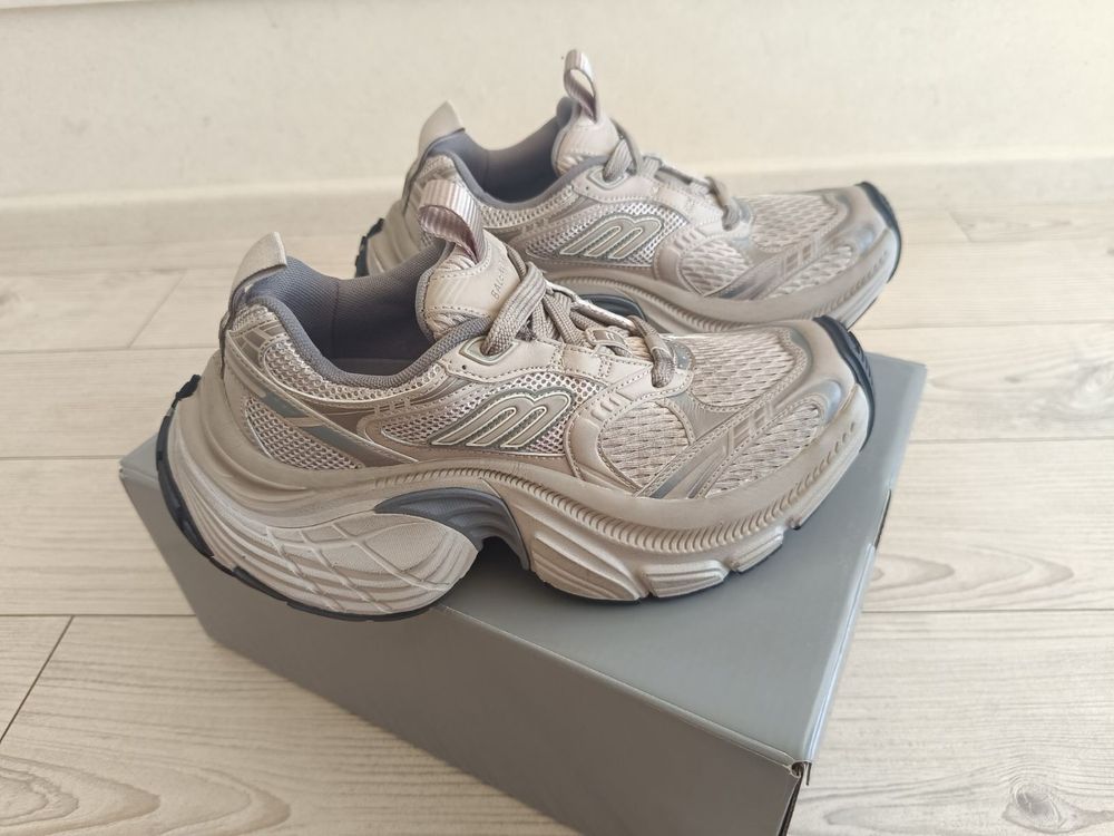 Balenciaga 6xl 2025