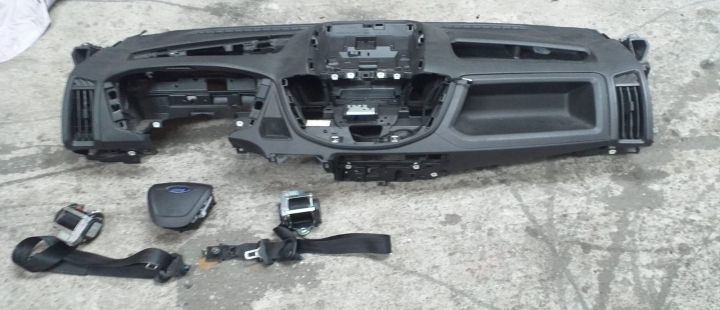 Dezmembrez Ford Transit 4 [2014 - 2019] Autoutilitara fara prelata 2-usi 2.2 TDCi MT (100 hp)