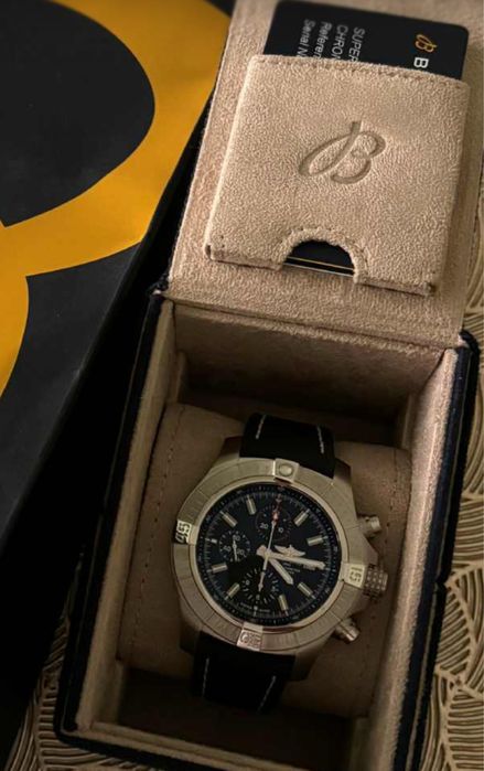 Breitling Avenger A13375 Automatic Steel Good