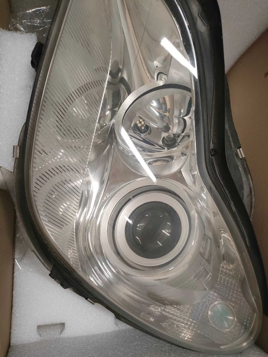 Ксенон фарове Mercedes CLS 2005 -Hella перфектно състояние
