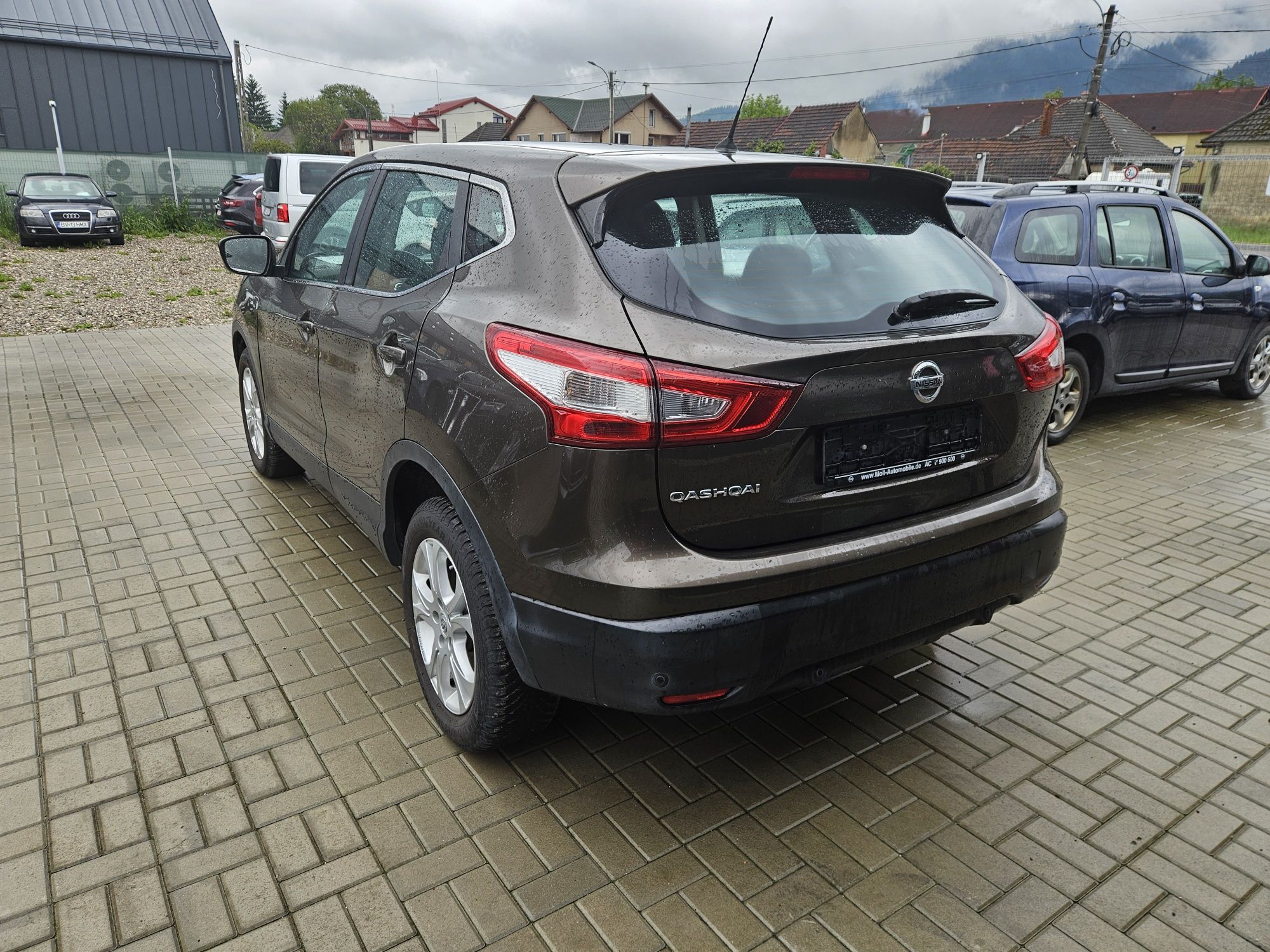 Nissan Qashqai cutie automată