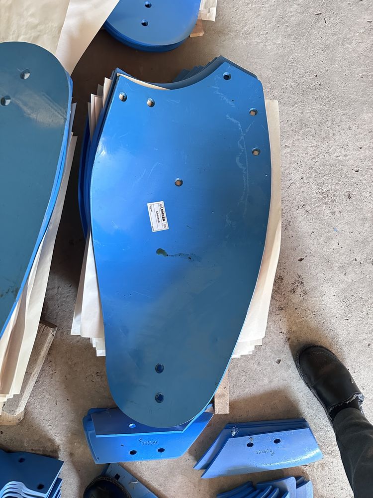 Lemken europal 7 model pluglar keldi. Hammasidan bor