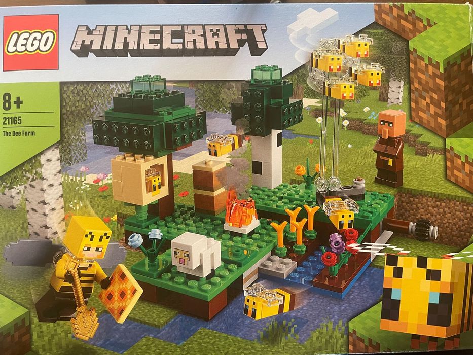 Lego Minecraft пчелна ферма