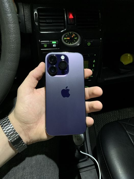 iPhone 14 pro,Айфон 14 про в идеальном состоянии