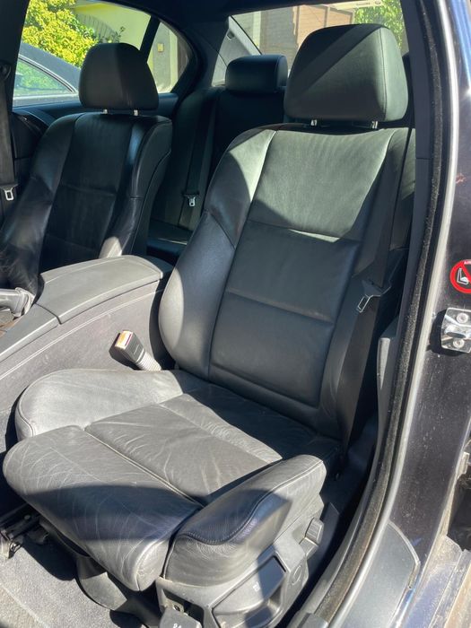 Черно кожено рекаро BMW e60 БМВ Е60 с подгрев 520d,525d,530d,530i,535d