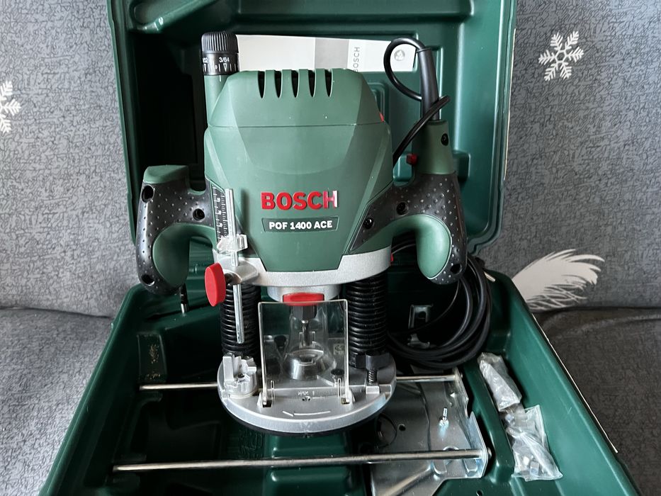 Оберфреза Bosch POF 1400 ACE, 1400 W, 6 - 8 мм, с куфар
