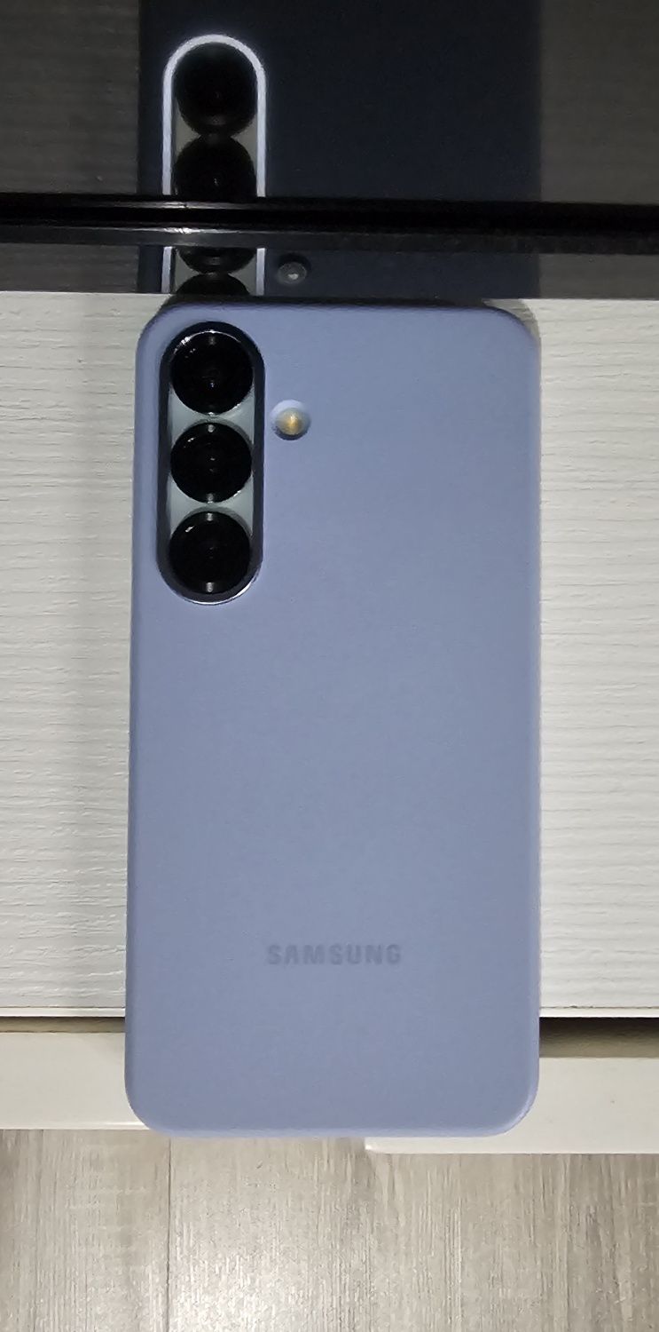 Samsung  s 25 128GB