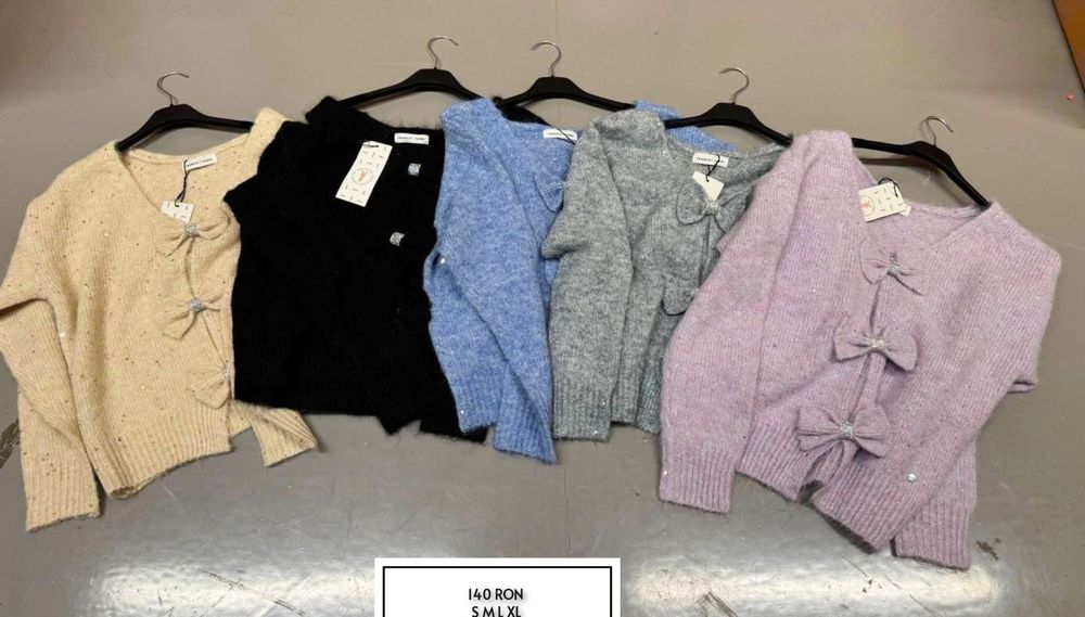 Pulover colecție toamnă iarnă Italia. Dama