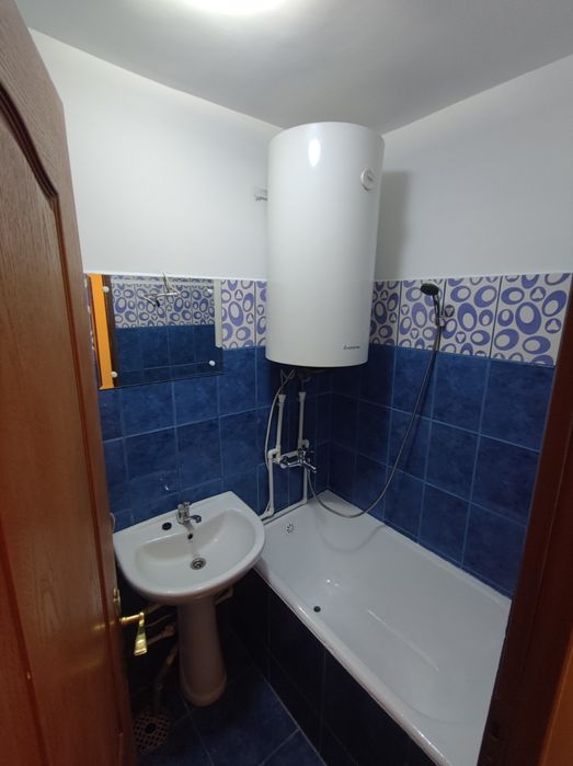 Vând apartament 2 camere