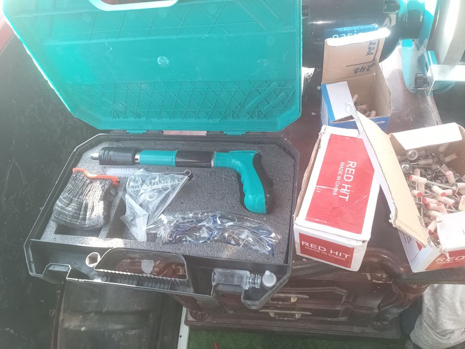 Пороховой монтажный пистолет