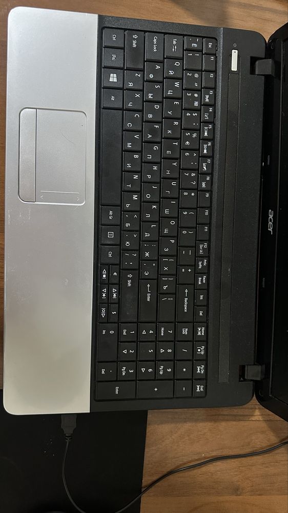 Acer Aspire E1-531, 15.6”, рабочий ноутбук