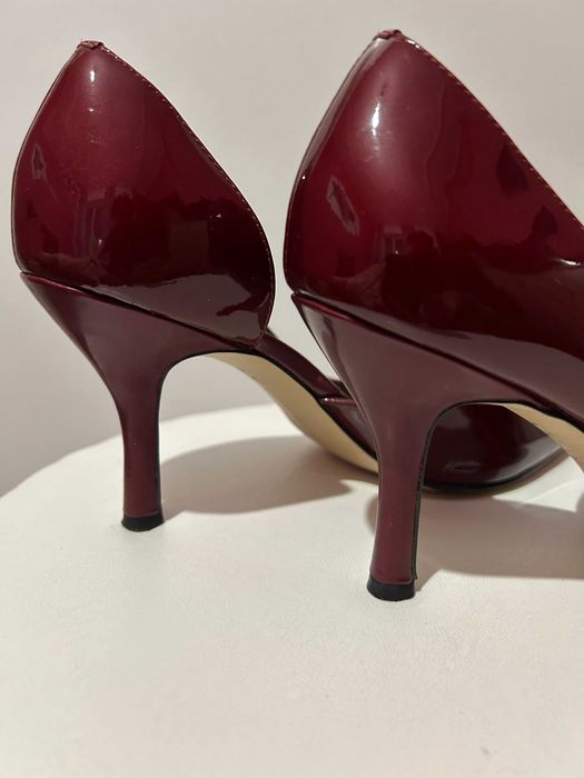 Обувки,слагани няколко пъти,напълно запазени 37,38 номер