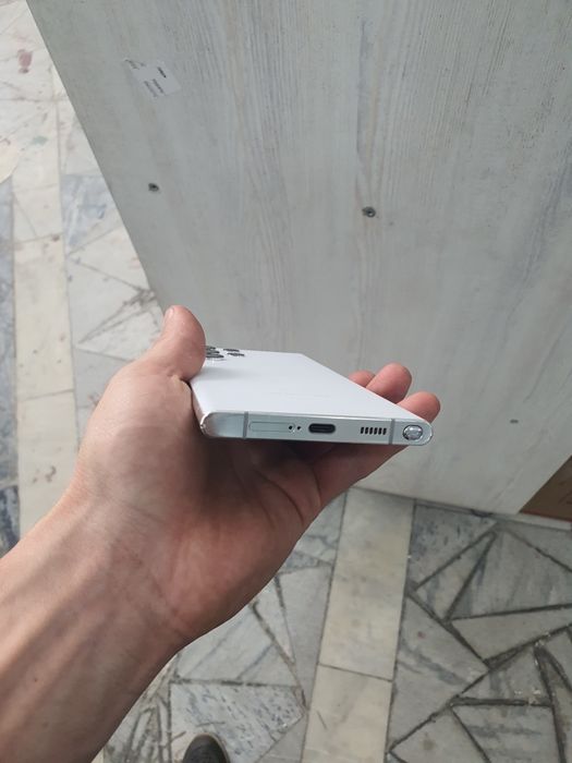 Samsung Galaxy s22 ultra