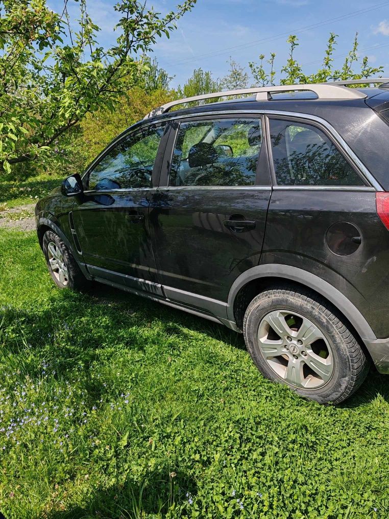 Vând Opel antara