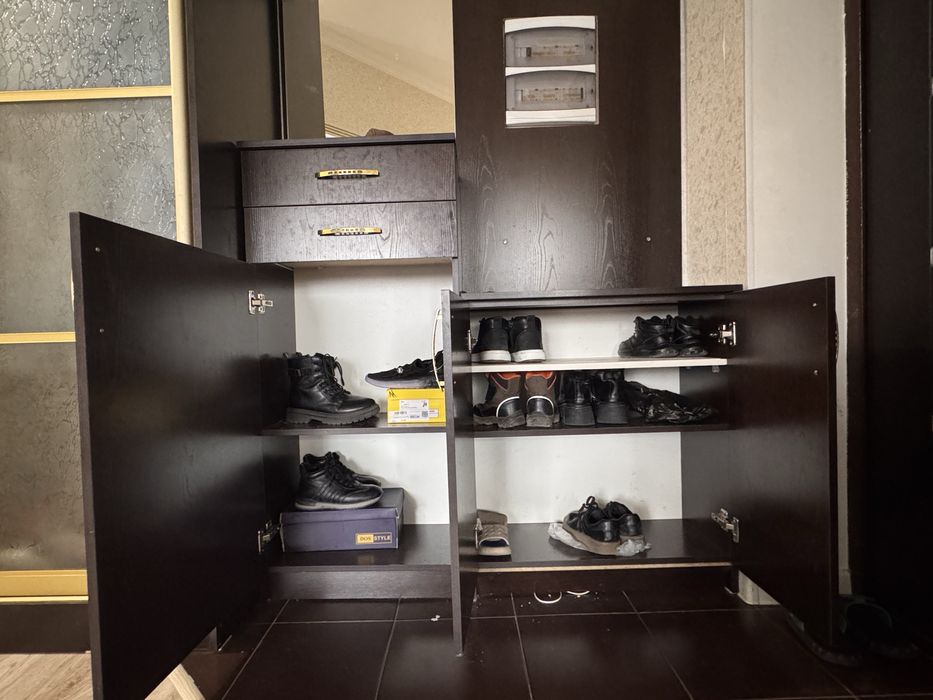 Продам прихожую Астана