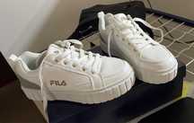 Adidasi Marca FiLA de dama Originali in Cutie