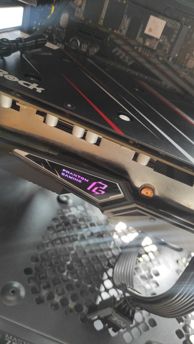 ASRock RX 5600 XT Phantom Gaming 6G OC