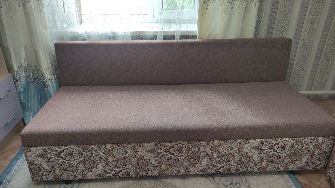 Продам диваны 2 по 35 000