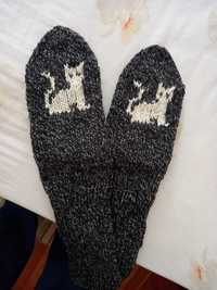 Ръчно плетени чорапи  с картинка котка