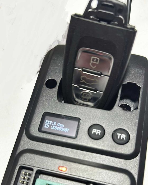 Deblocare auto Diagnoza Volkswagen Audi Skoda Seat Mercedes cip chei