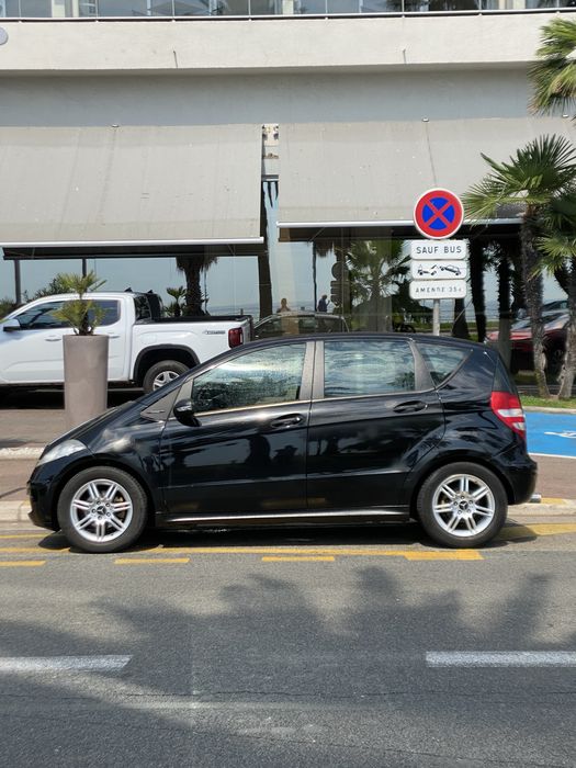 mercedes A150 consum mic accept schimb cu auto mai spatios