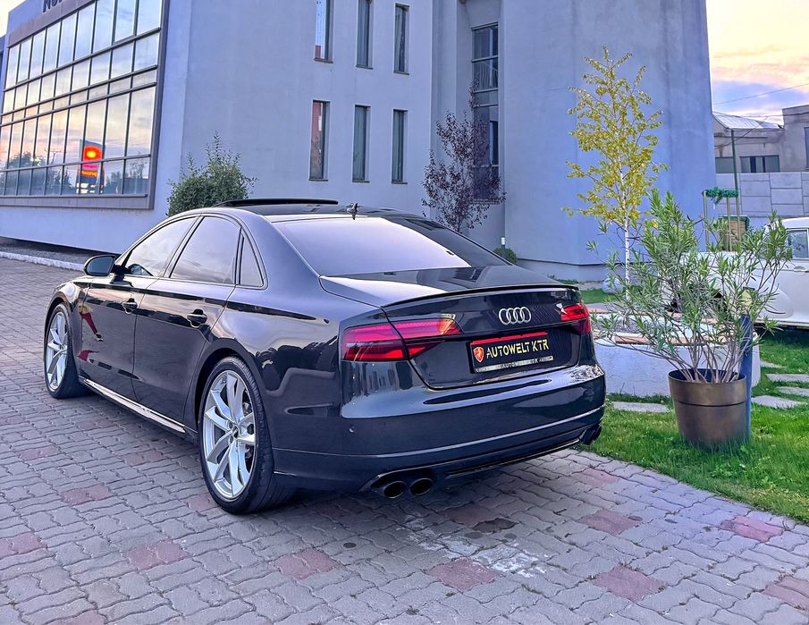 Audi S8 PLUS 2018 4.0 V8 Bi-Turbo 605Cp Frane Ceramice Exclusive Trapa