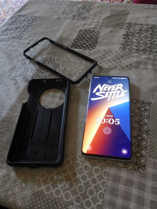 Oneplus 12 , 1T,ram 24 gb