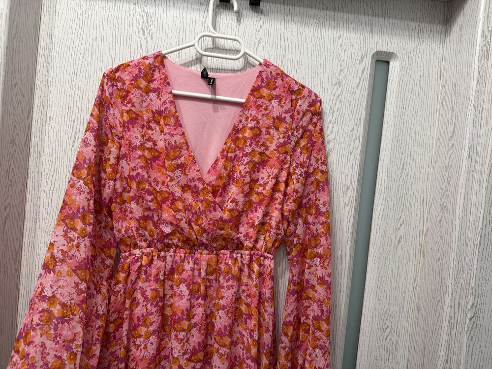 Чисто нова Рокля Vero Moda