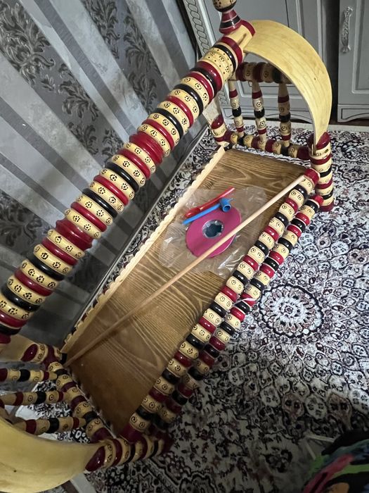 Yengi beshik sotiladi 1 marttayam ishlatilinmagan, xolati zor yeeengii