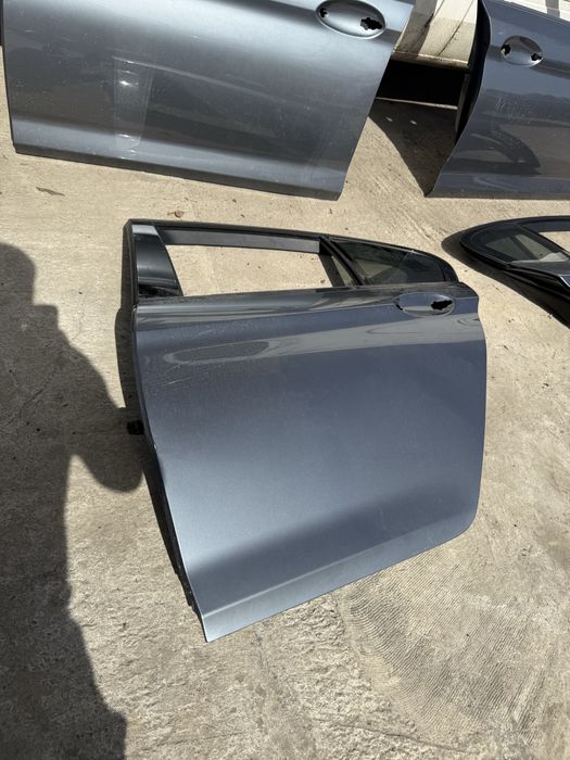 Задна лява врата бмв г30 bmw g30 lqva vrata