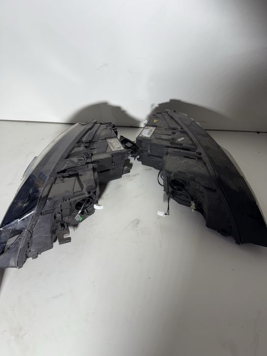 Ляв фар , десен фар за audi a8 d4 за части