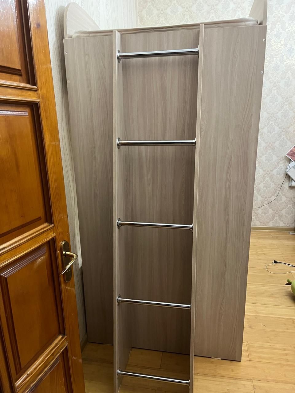 Кровать двухъярусная