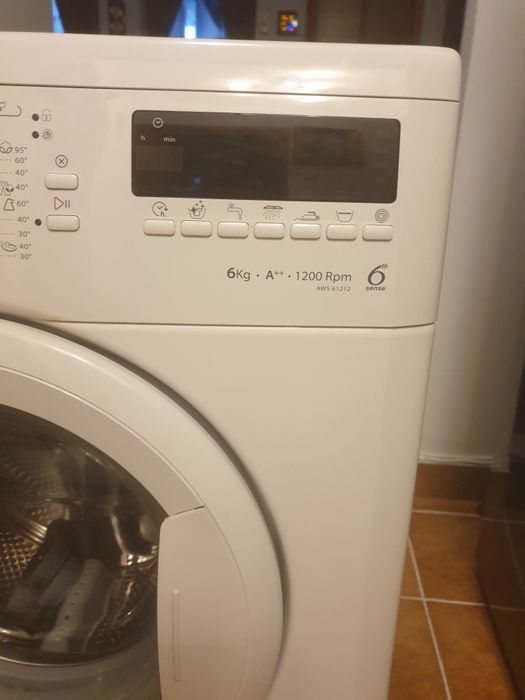 Masina de spalat Wirlpool slim