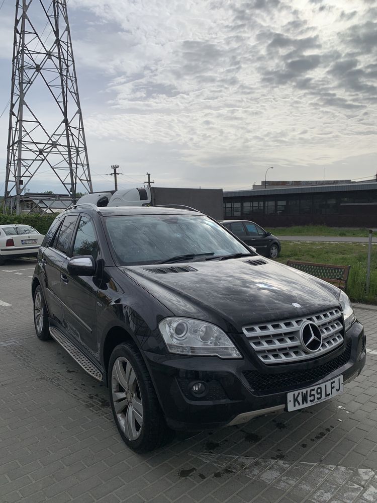 Dezmembrez Mercedes ML W164 facelift euro 5