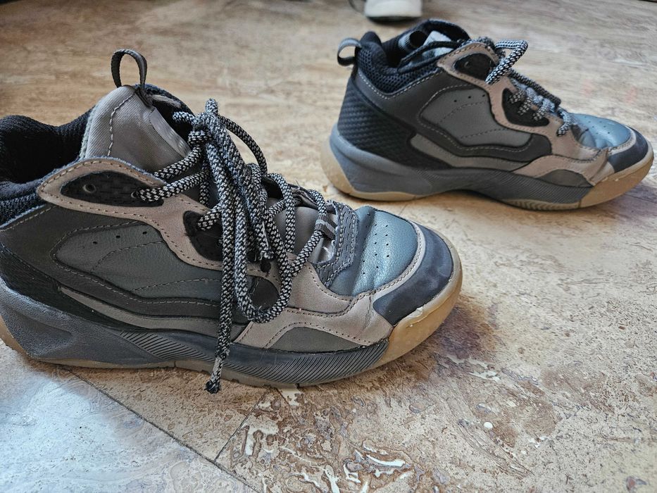 Есенно-зимни обувки момче