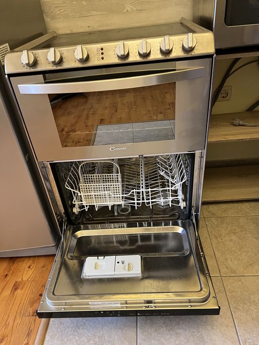 Комбинирана фурна с котлони и съдомиялна