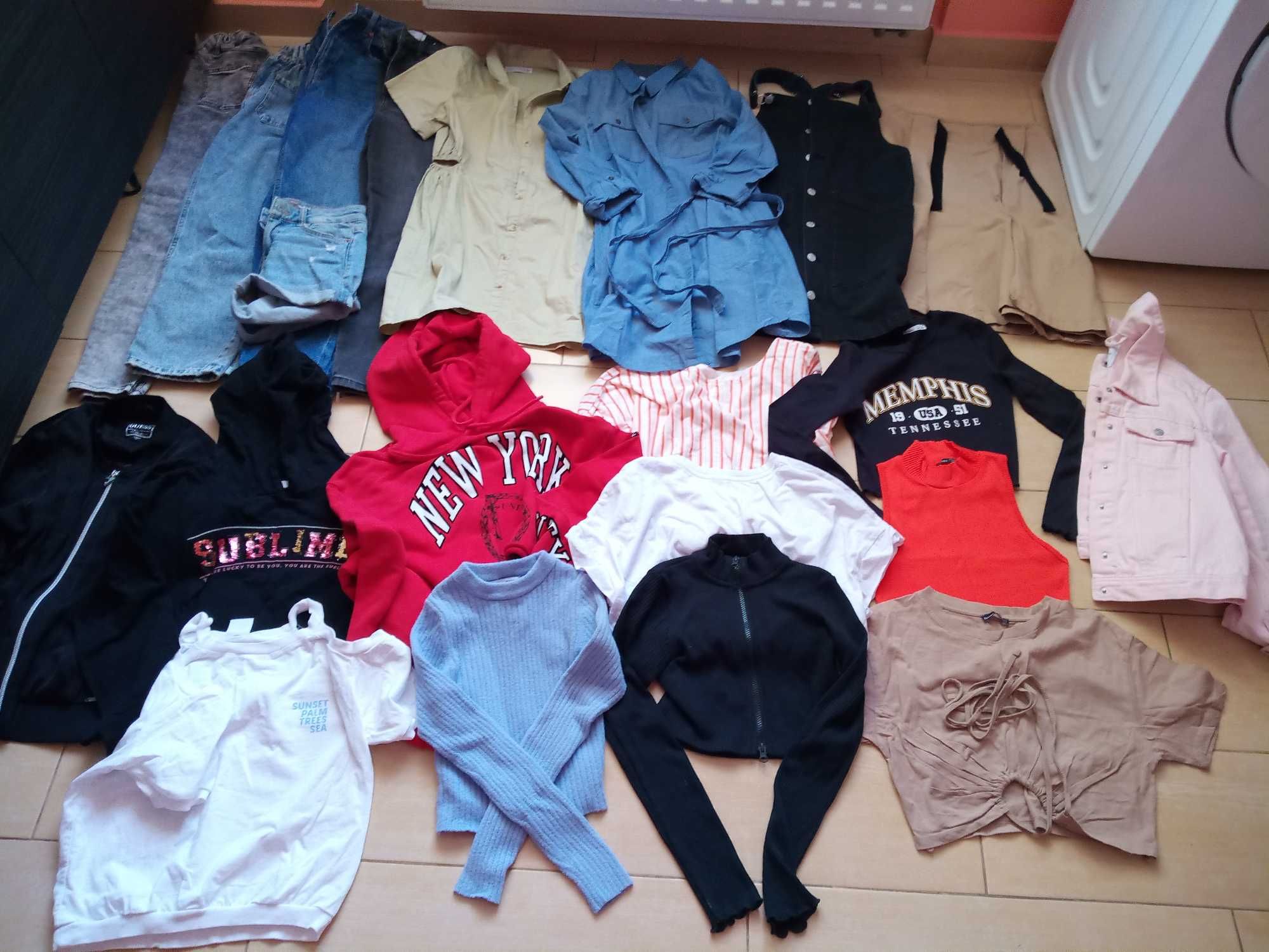 Lot S-M Zara, Bershka, Reserved