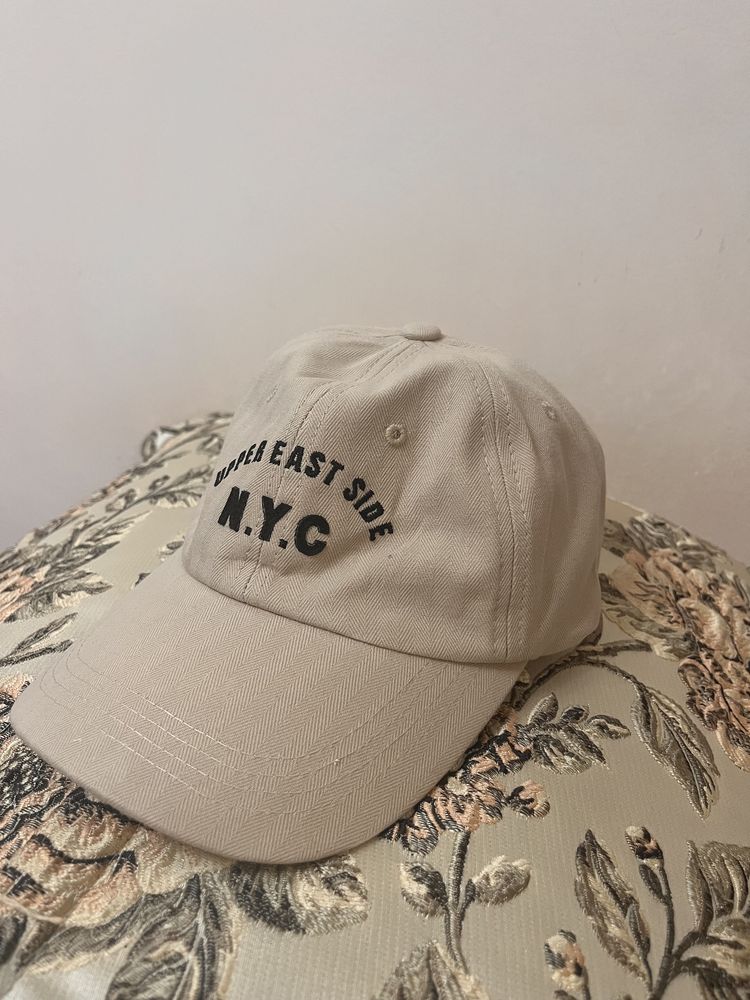 Продам новую кепку NYC
