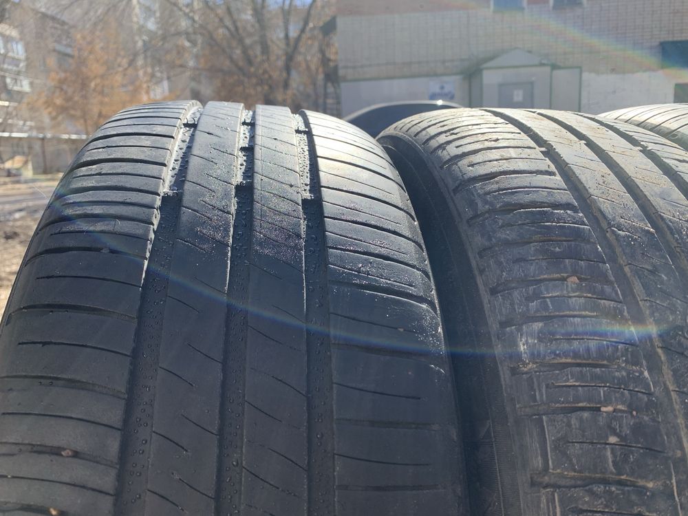 Шины 205/55 R 16. MICHELIN Energy XM2