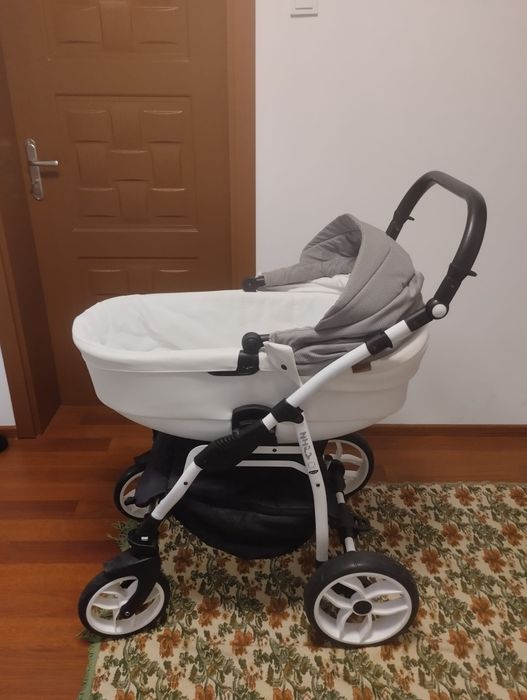 Бебешка количка Zippy Q baby merc 2в1