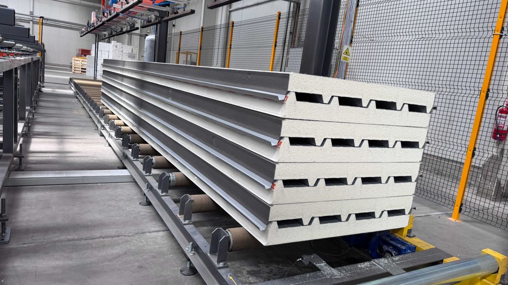 PROMOTIE – Panouri sandwich de acoperiș, 50 mm, 90,00 lei/mp