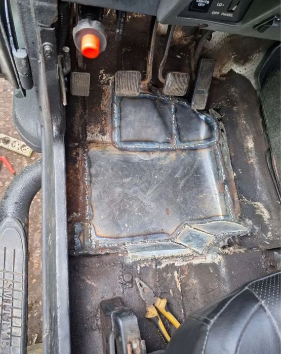 Сварочные работы по кузову автомобиля!!!