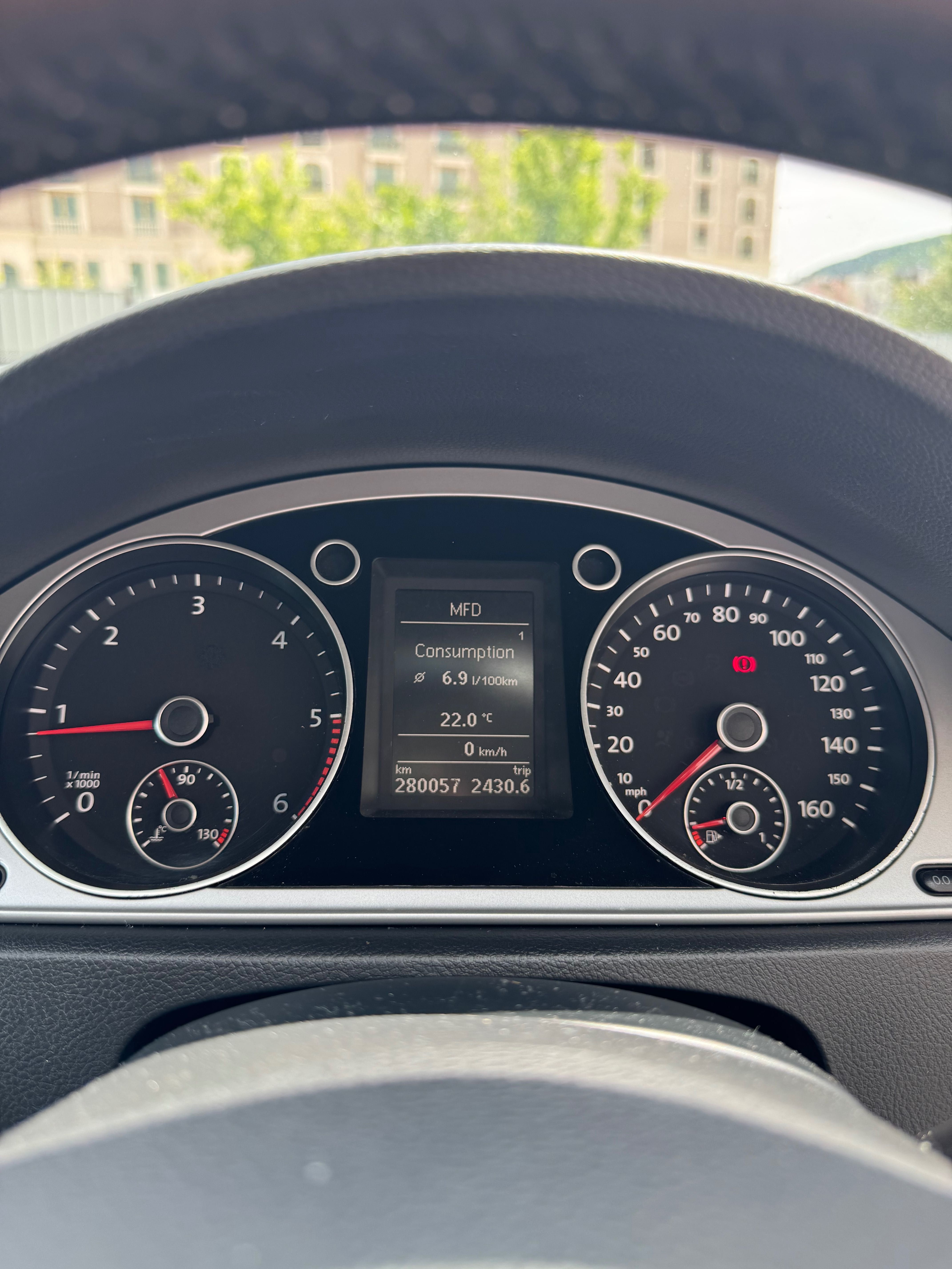 VW Passat B7 2.0 TDI 140 HP