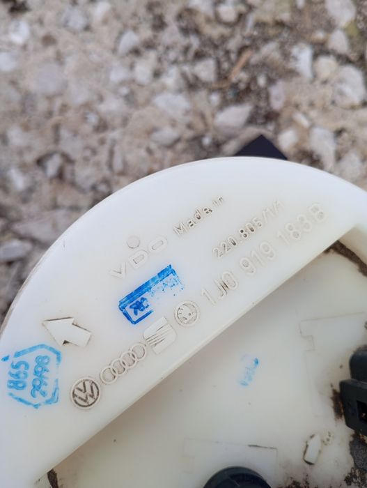 Нивомер в резервоар Audi A3 8l 1.9 90