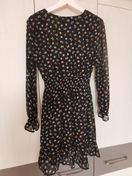 Ежедневна рокля с дълъг ръкав