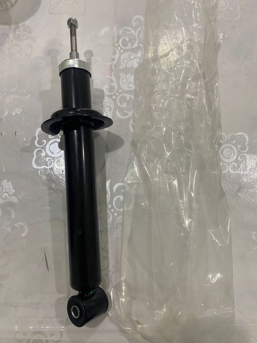 Задние стоики амортизатор приоры
