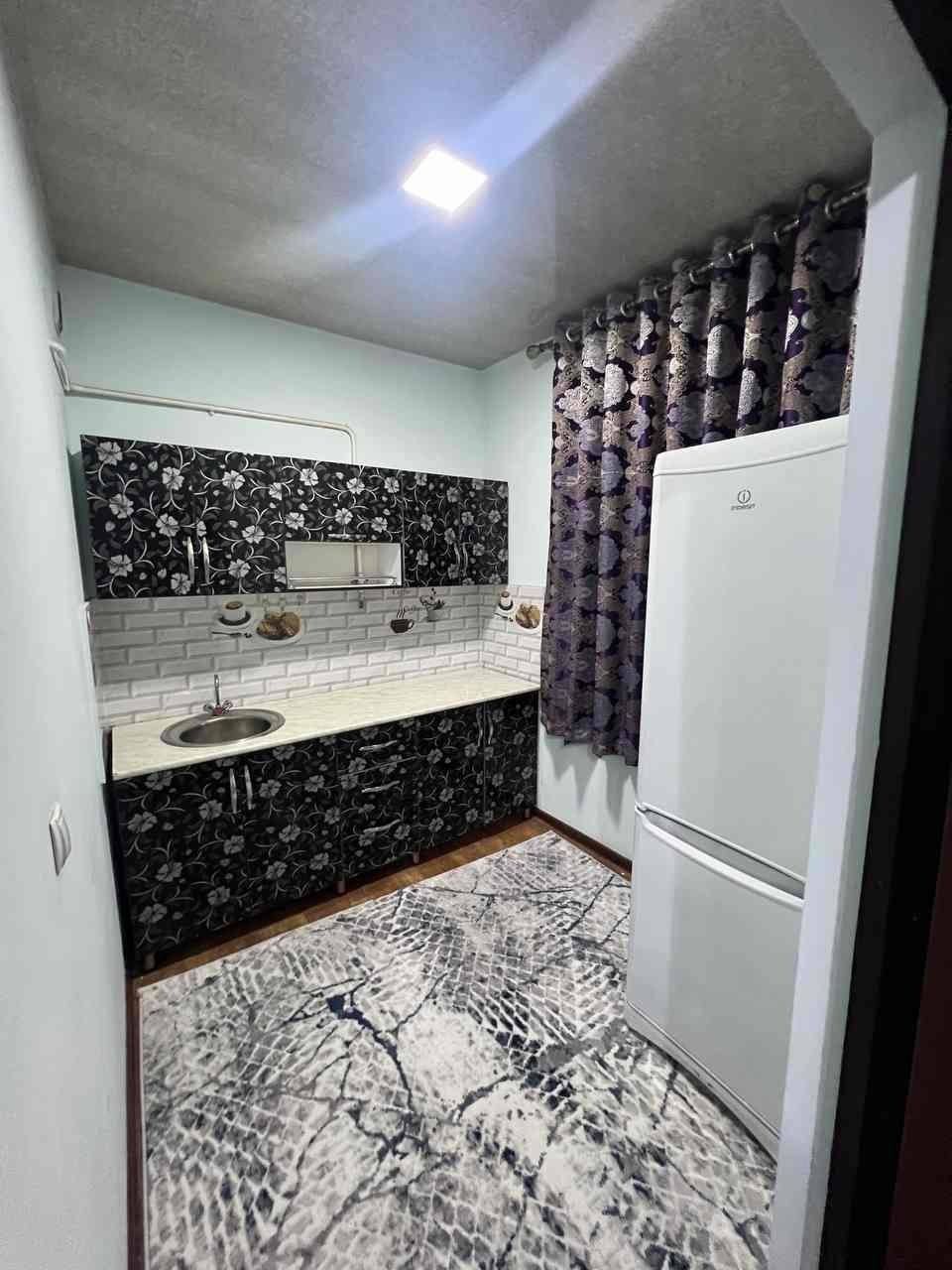 Продаётся 2/3/4 Чиланзар 2 квартал 45м² ор-р: 163 школа, м.Мирзо Улугб