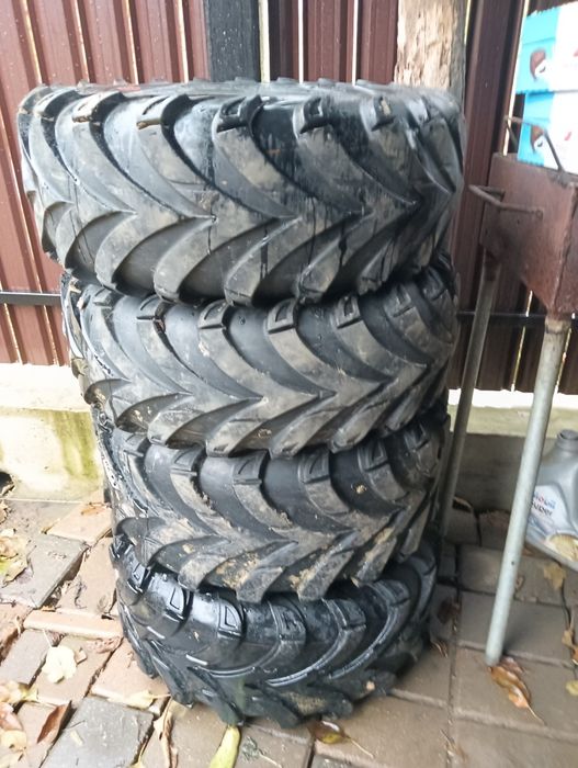 Vând set cst uri 25/8/12. 25/10/12