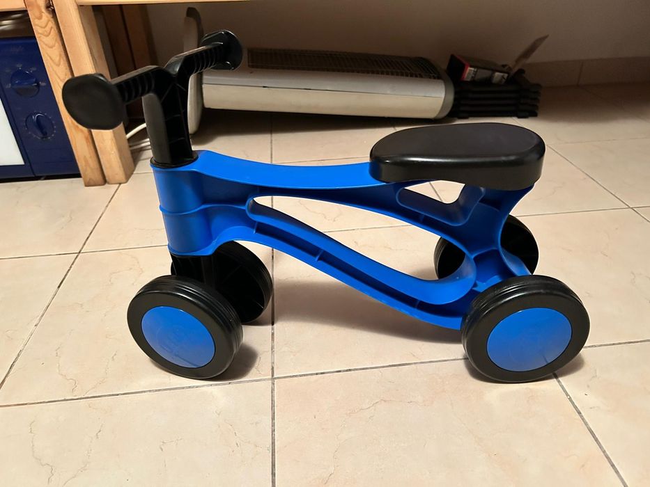 Biciclete/mașinuțe